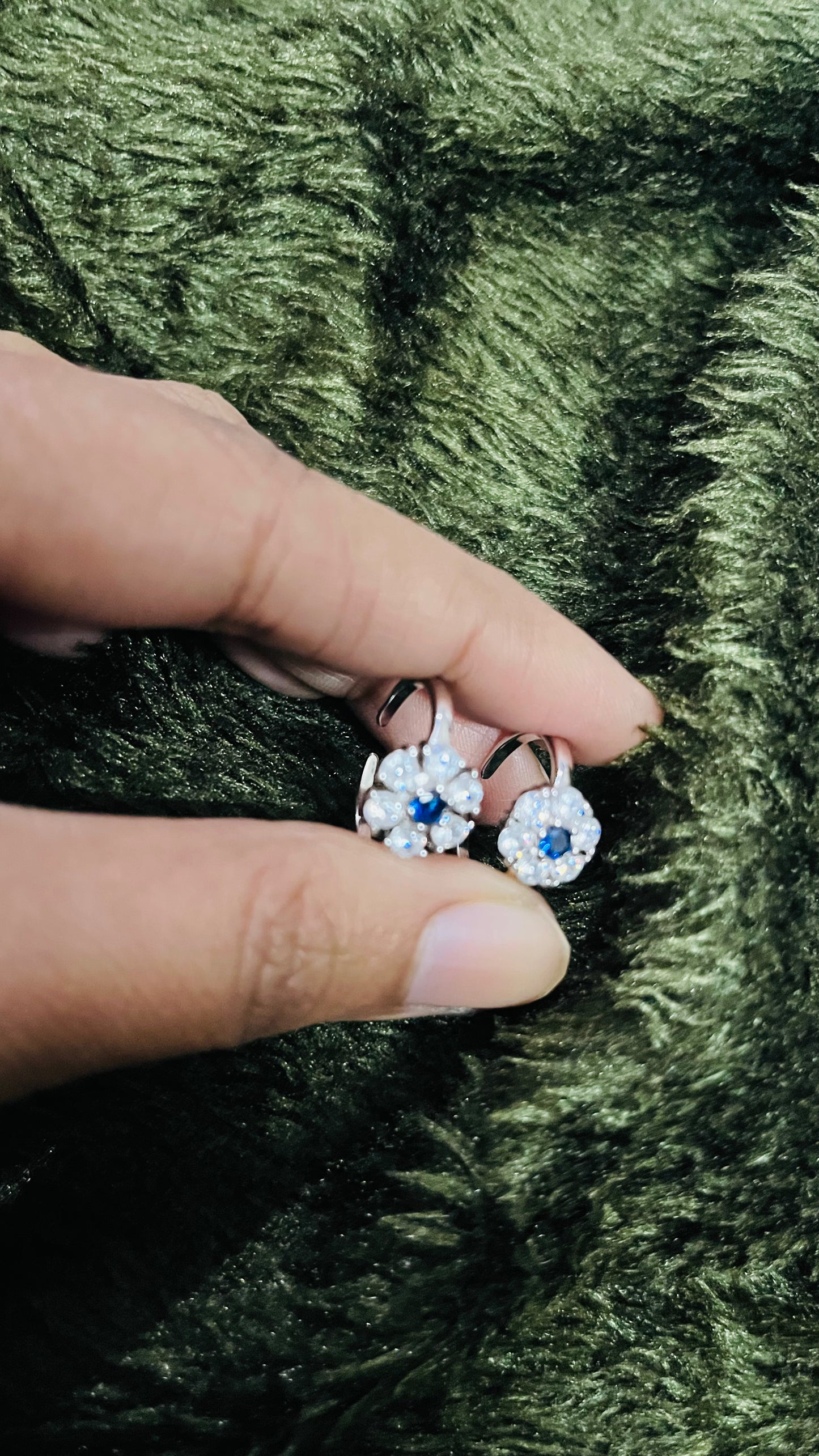 Flower Toe Ring (blue)