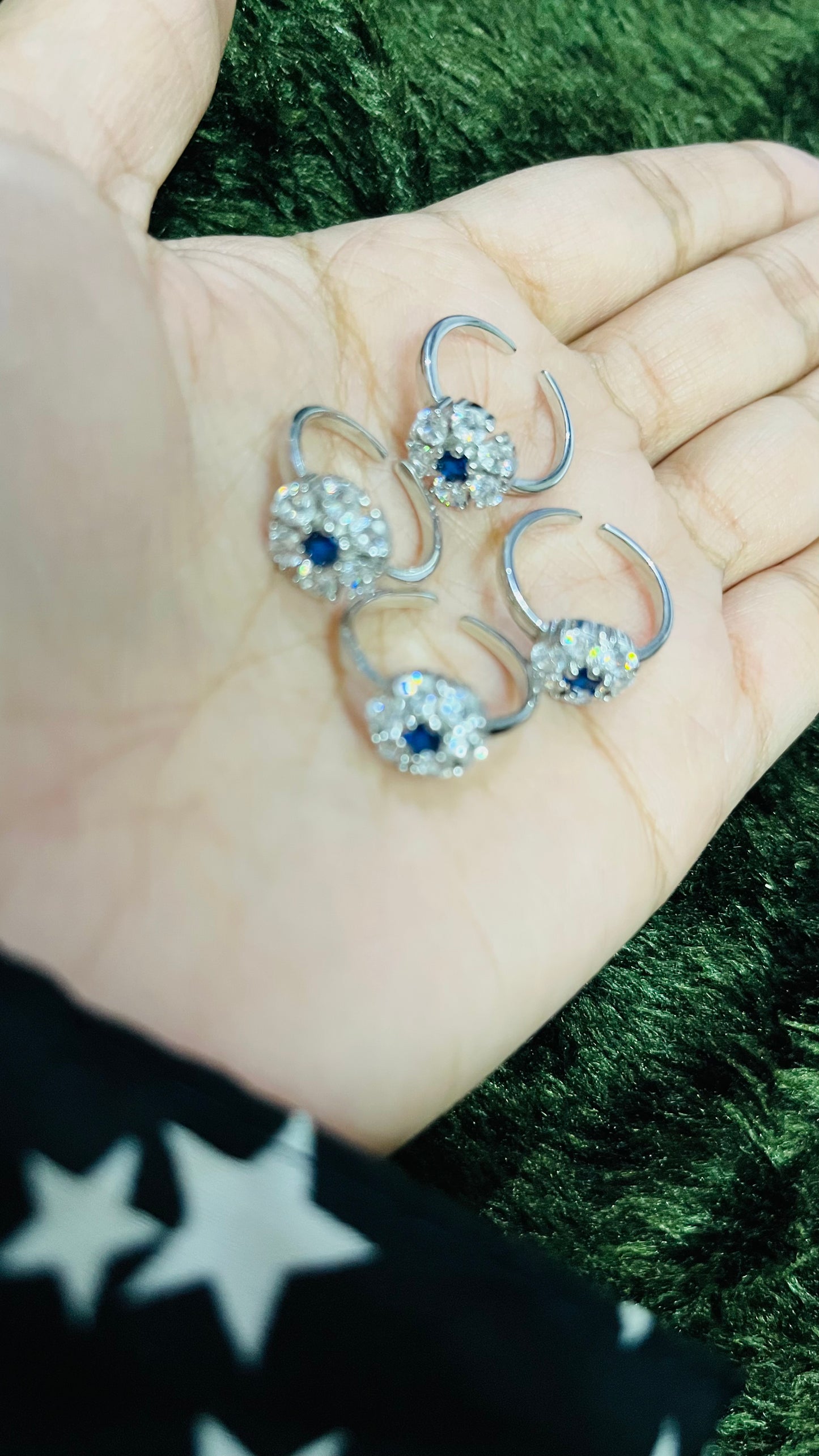 Flower Toe Ring (blue)